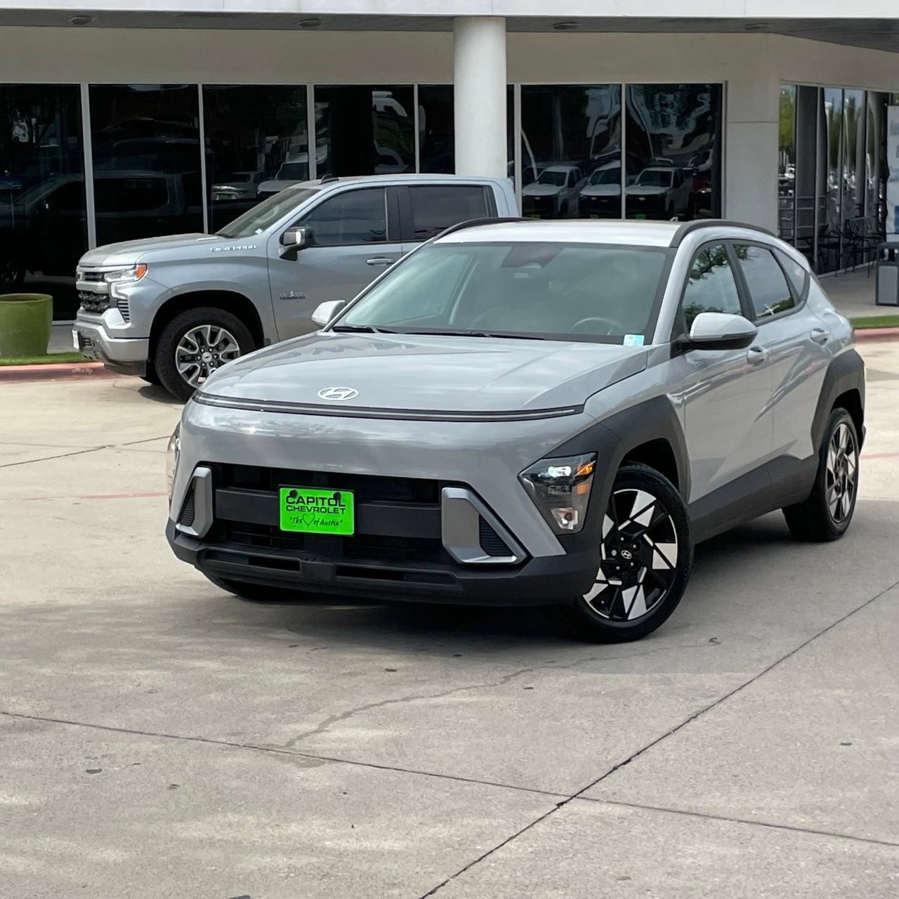 2025 Hyundai Kona SEL - Photo 9