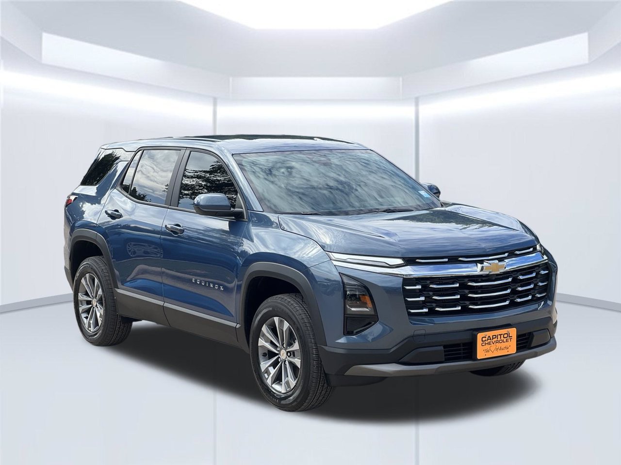 2027 Chevrolet Equinox LT - Photo 7