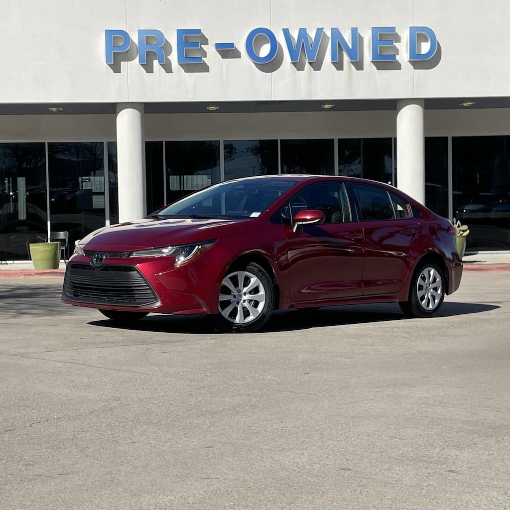 Used 2024 Toyota Corolla LE Sedan