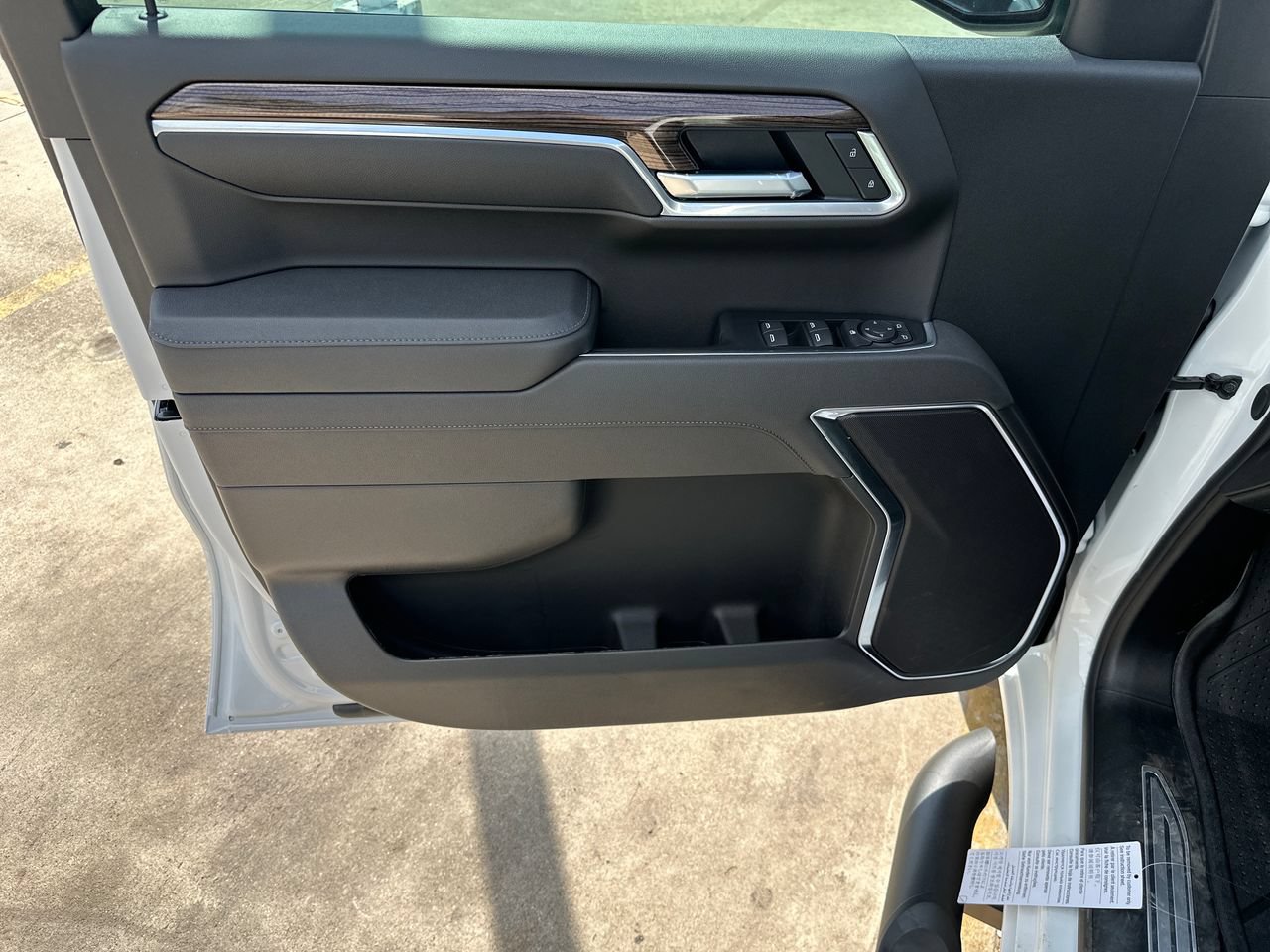 2026 Chevrolet Silverado 1500 RST Truck, photo 11