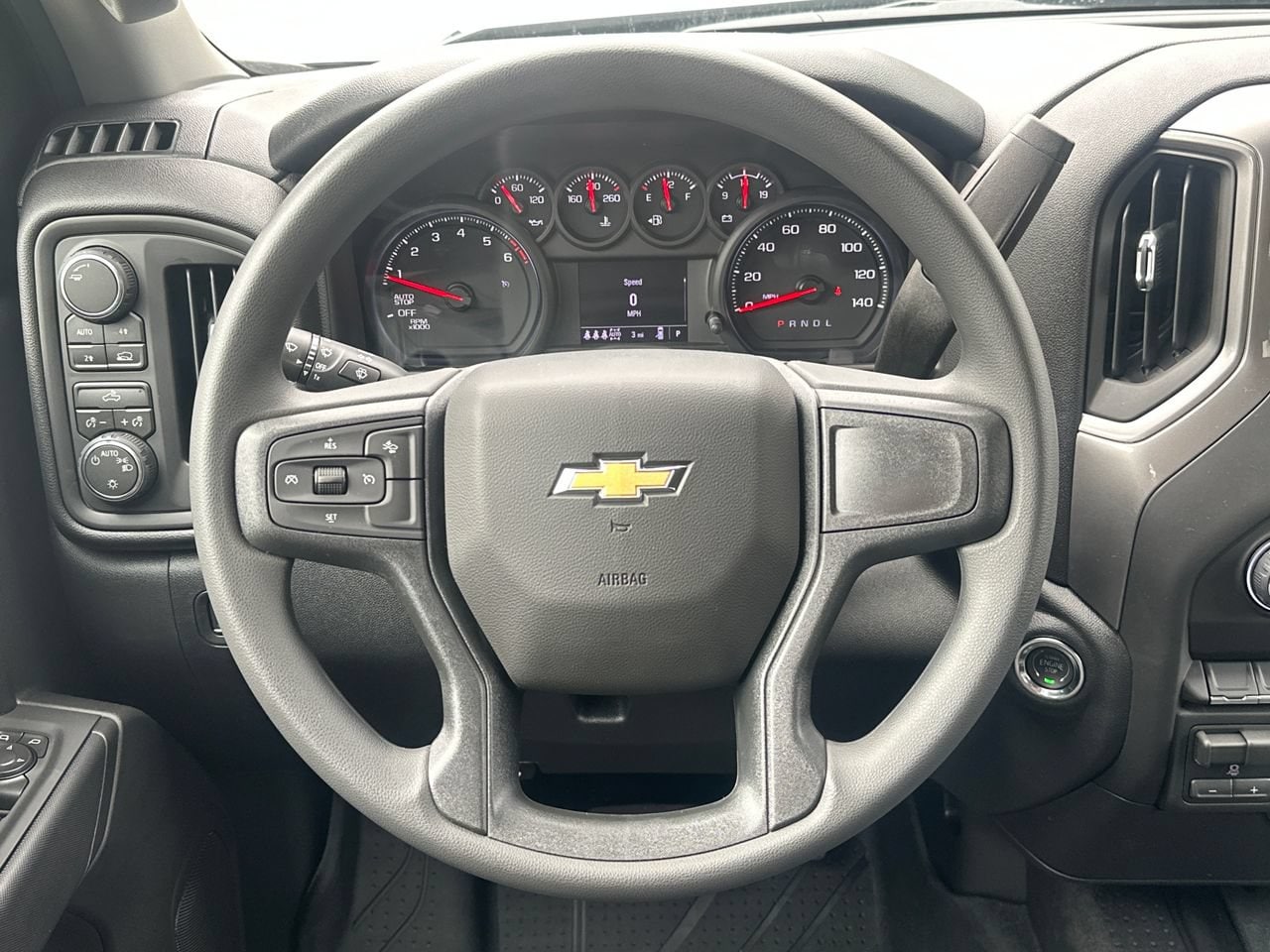 2026 Chevrolet Silverado 1500 Custom, photo 13