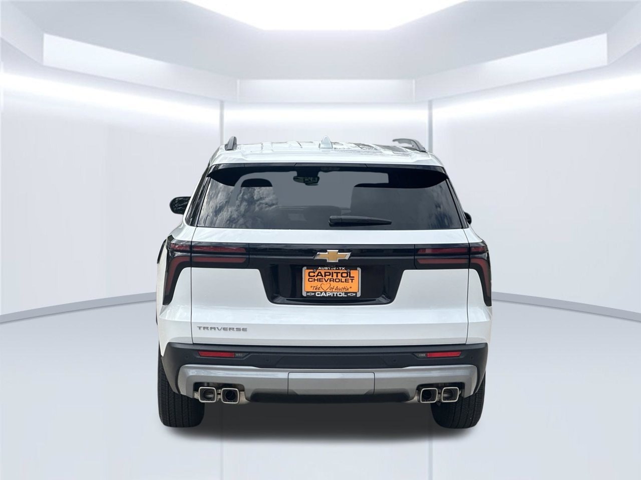 2027 Chevrolet Traverse LT - Photo 4