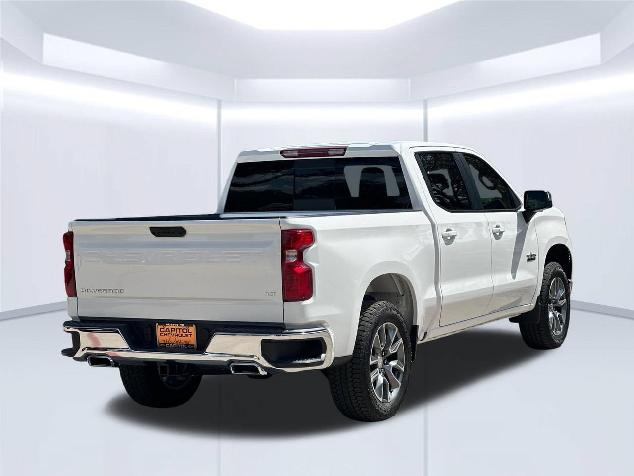 2026 Chevrolet Silverado 1500 LT - Photo 6