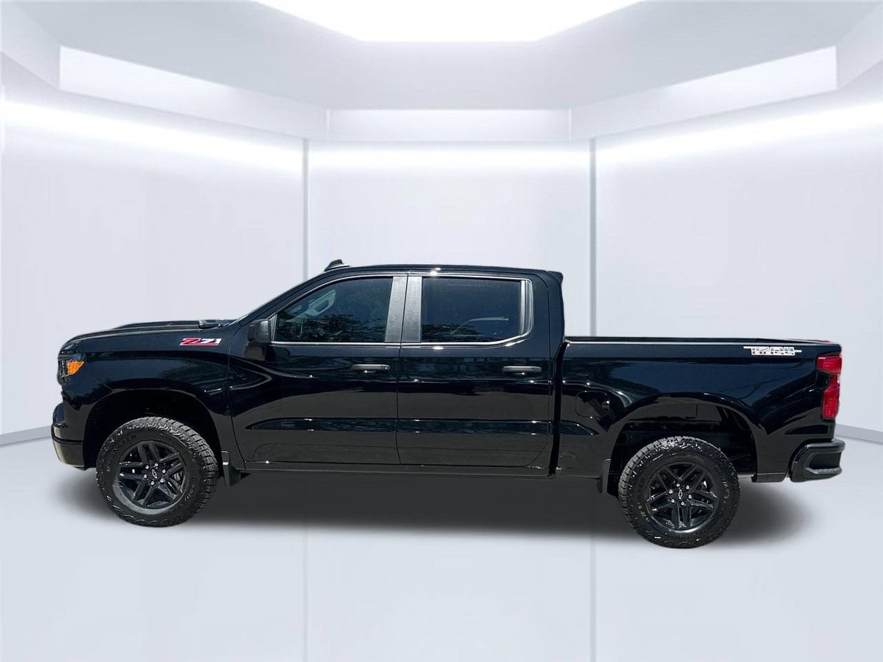 2026 Chevrolet Silverado 1500 Custom Trail Boss, photo 2