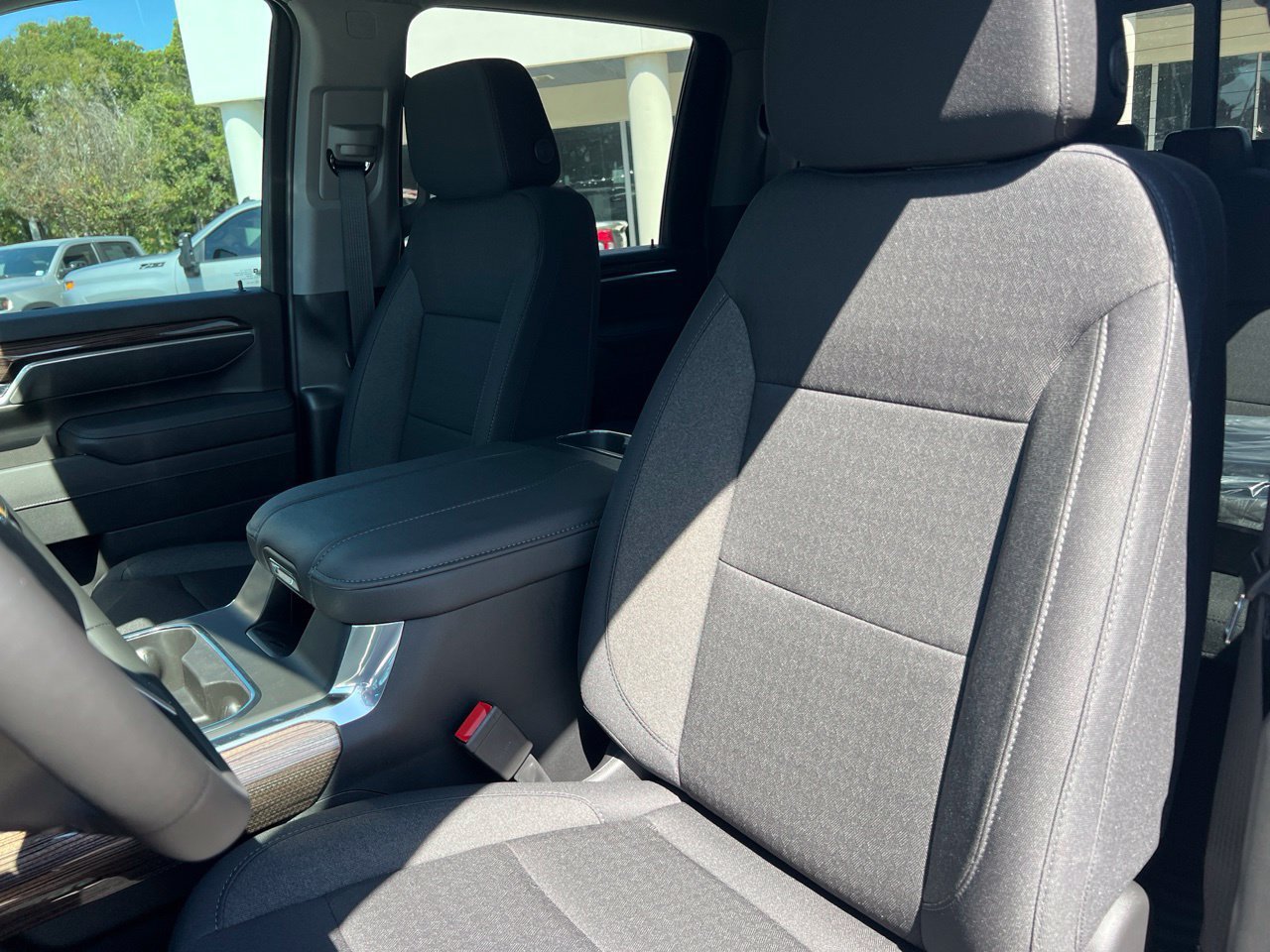 2026 Chevrolet Silverado 2500 HD LT Truck, photo 13