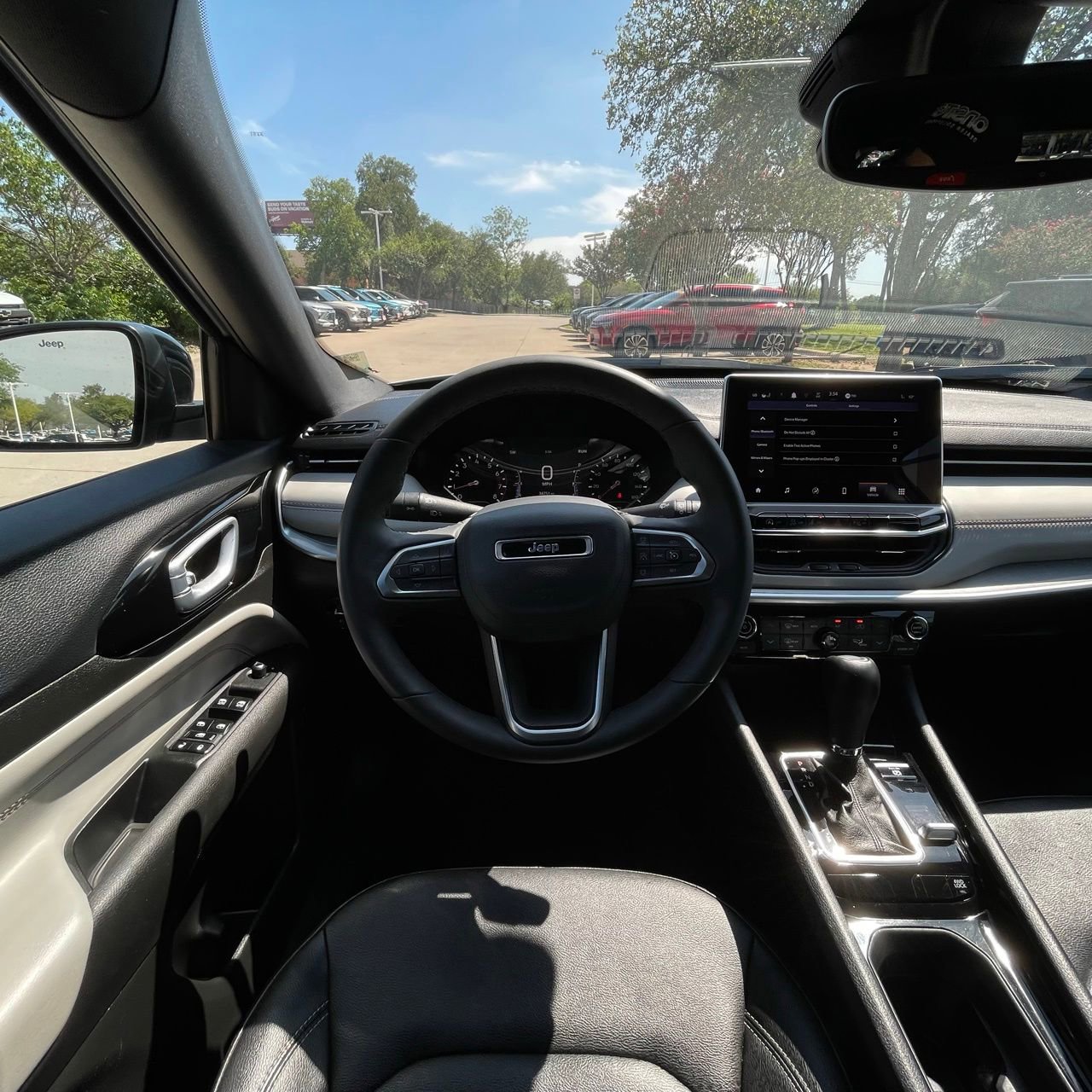 2025 Jeep Compass Limited - Photo 13