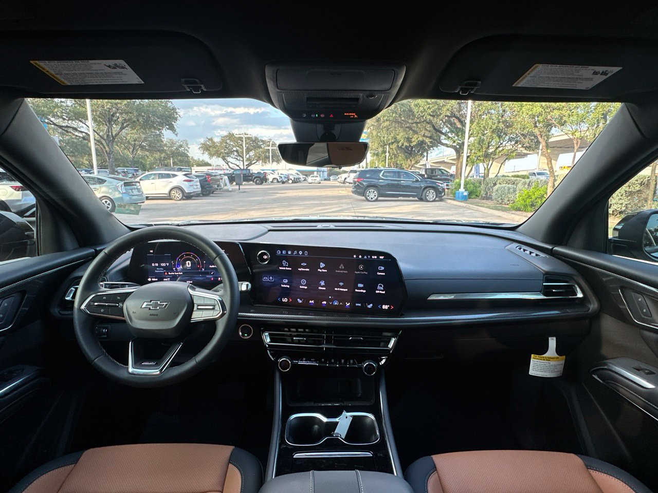 2027 Chevrolet Traverse Z71, photo 13