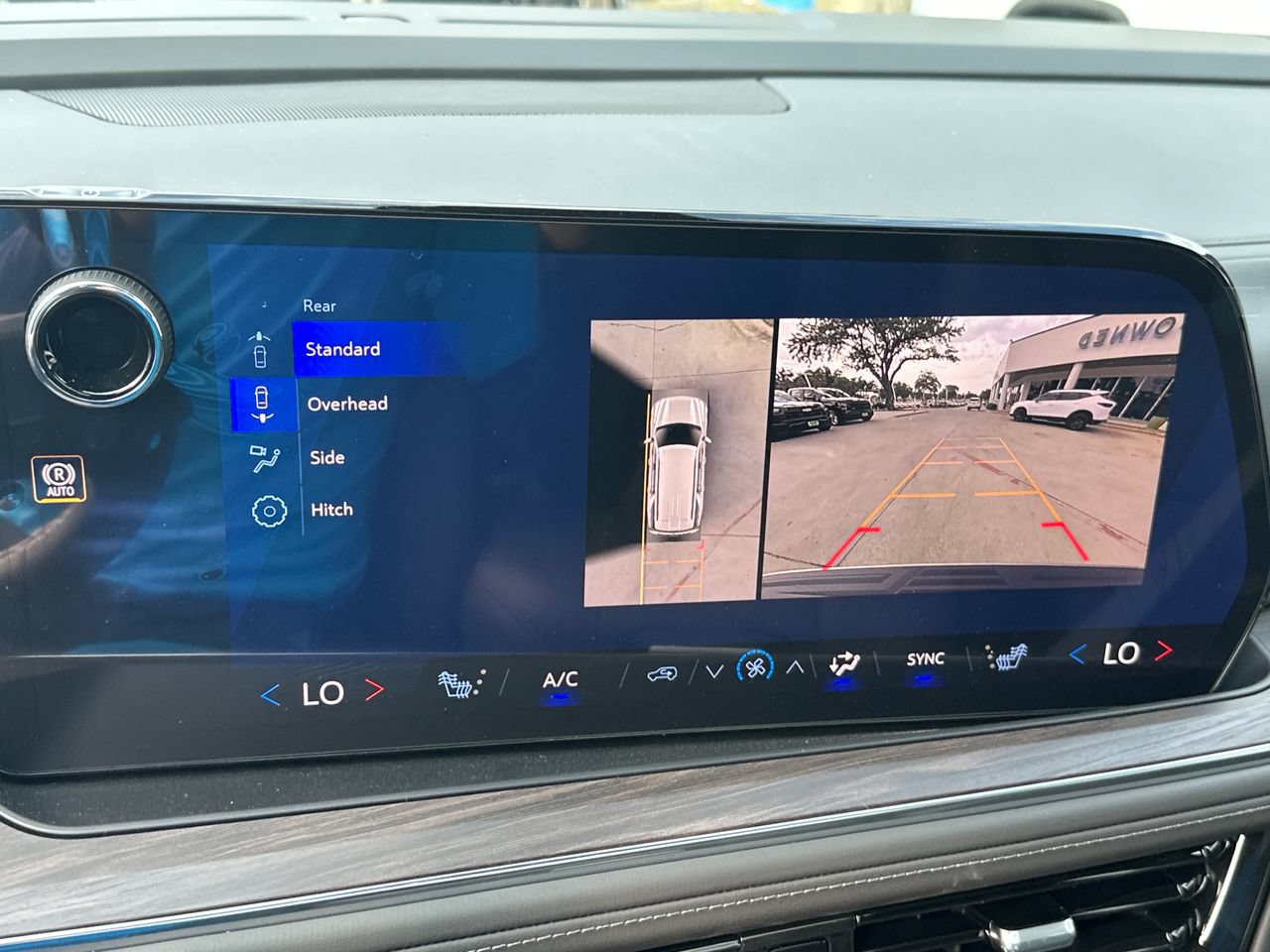 2026 Chevrolet Tahoe LT, photo 18