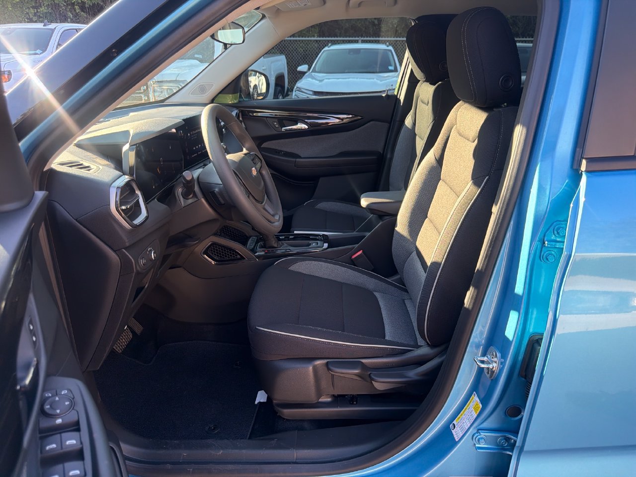 2026 Chevrolet Trailblazer LS - Photo 9