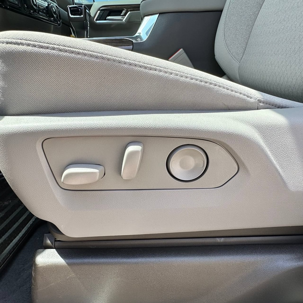 2026 Chevrolet Silverado 1500 LT Truck, photo 25