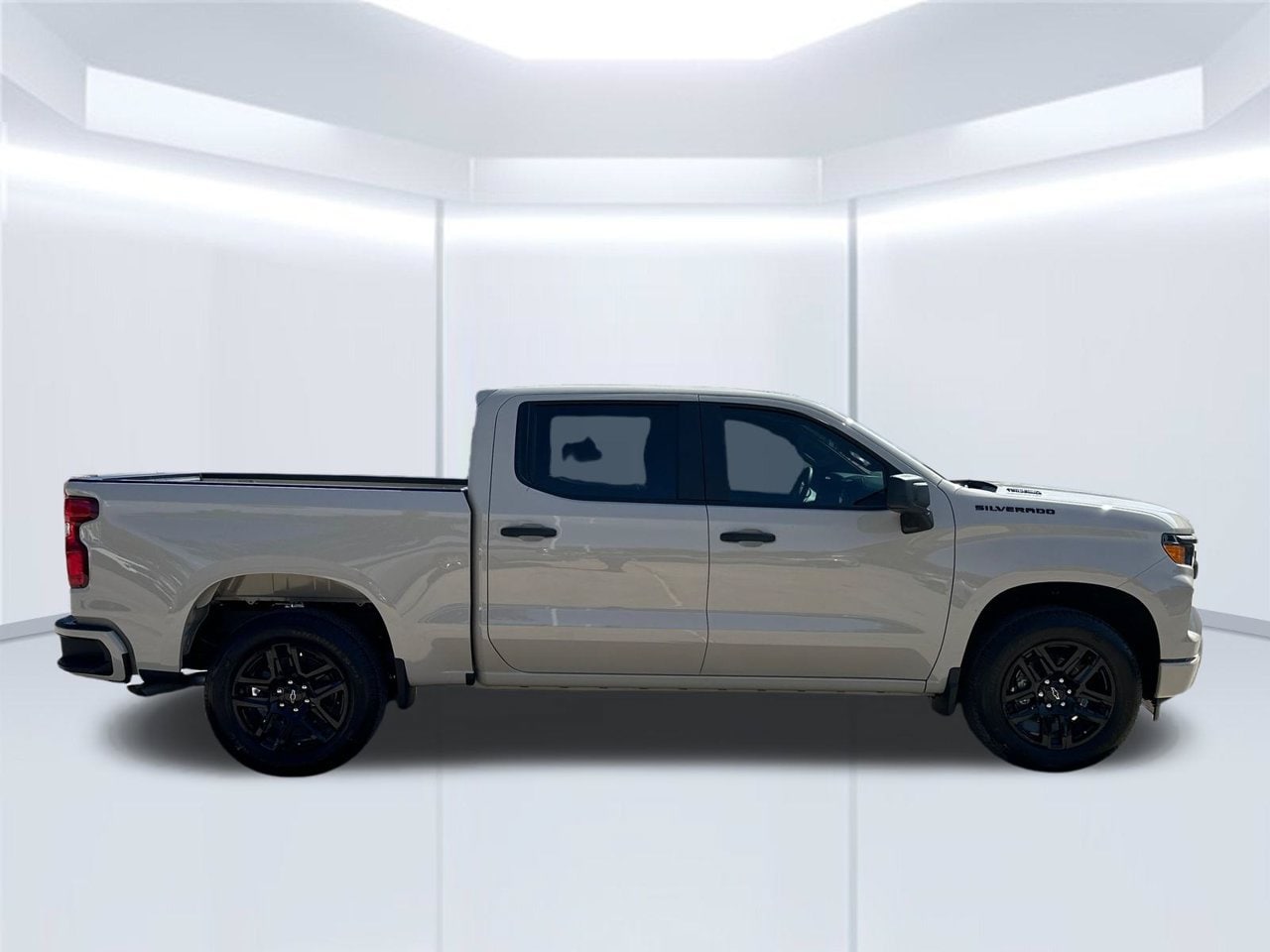 2026 Chevrolet Silverado 1500 Custom - Photo 7