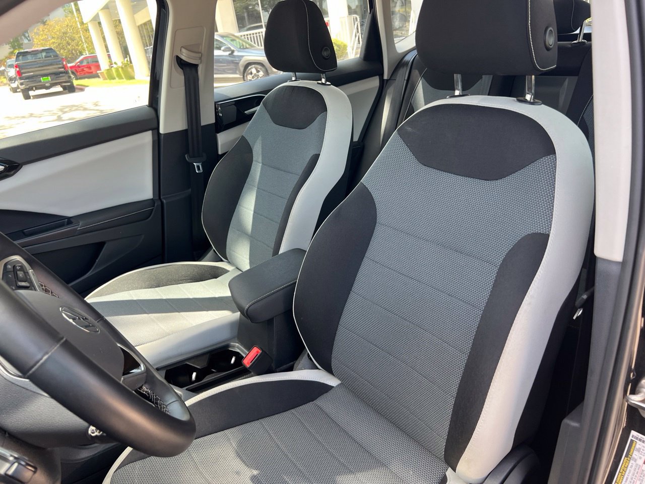 2025 Volkswagen Taos S - Photo 10