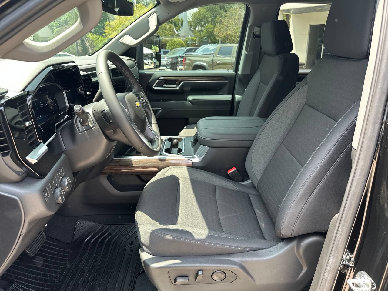 2026 Chevrolet Silverado 2500 HD LT - Photo 10