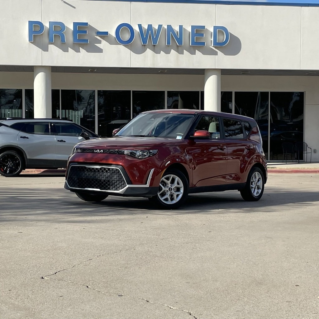 Used 2024 Kia Soul LX Hatchback