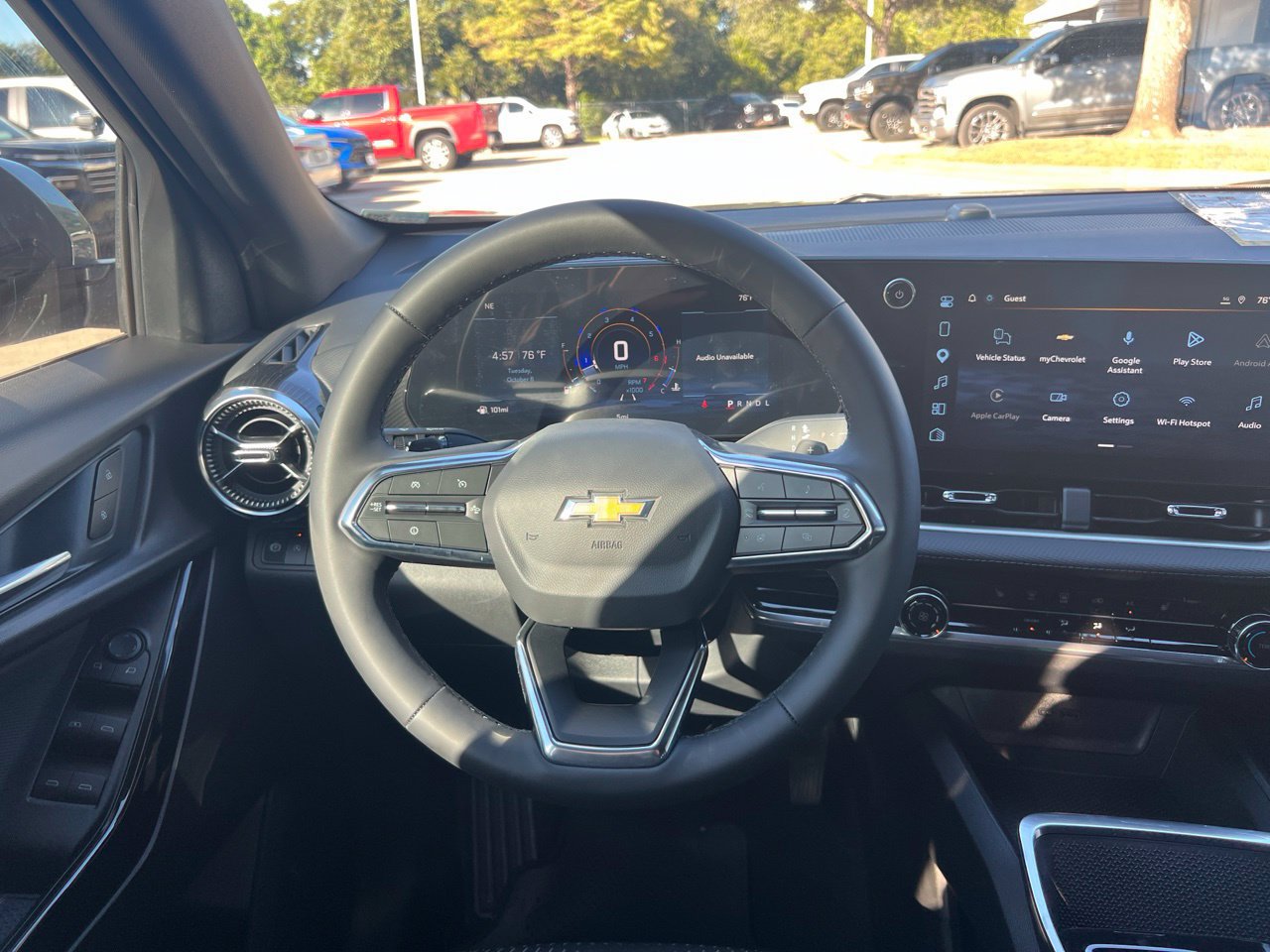 2027 Chevrolet Equinox LT, photo 15