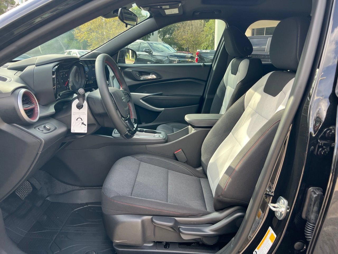 2026 Chevrolet Trax 1RS - Photo 9