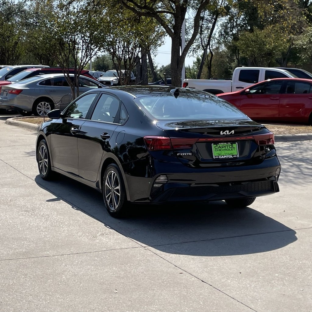 Used 2023 Kia Forte LXS Sedan