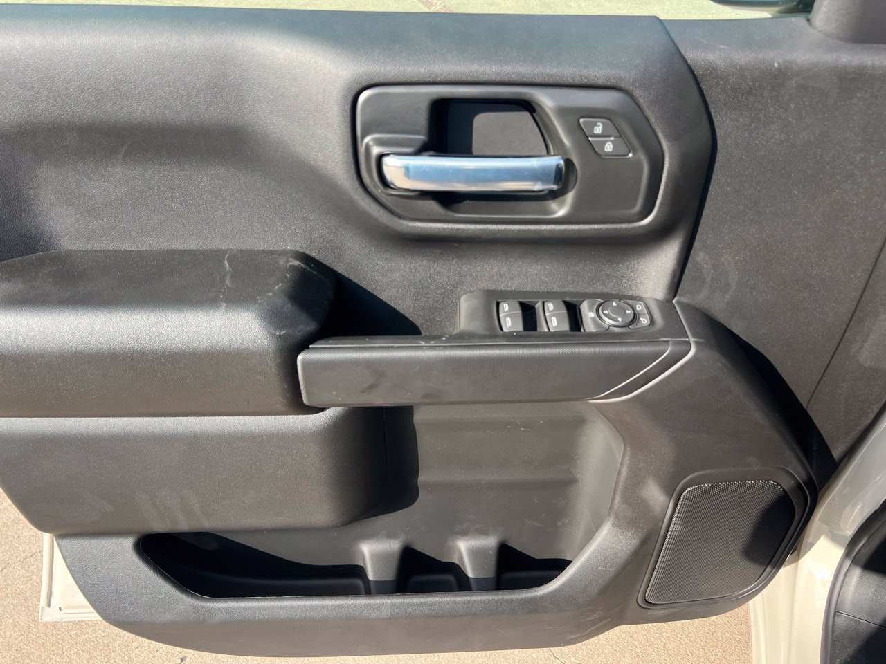 2026 Chevrolet Silverado 1500 Custom - Photo 12