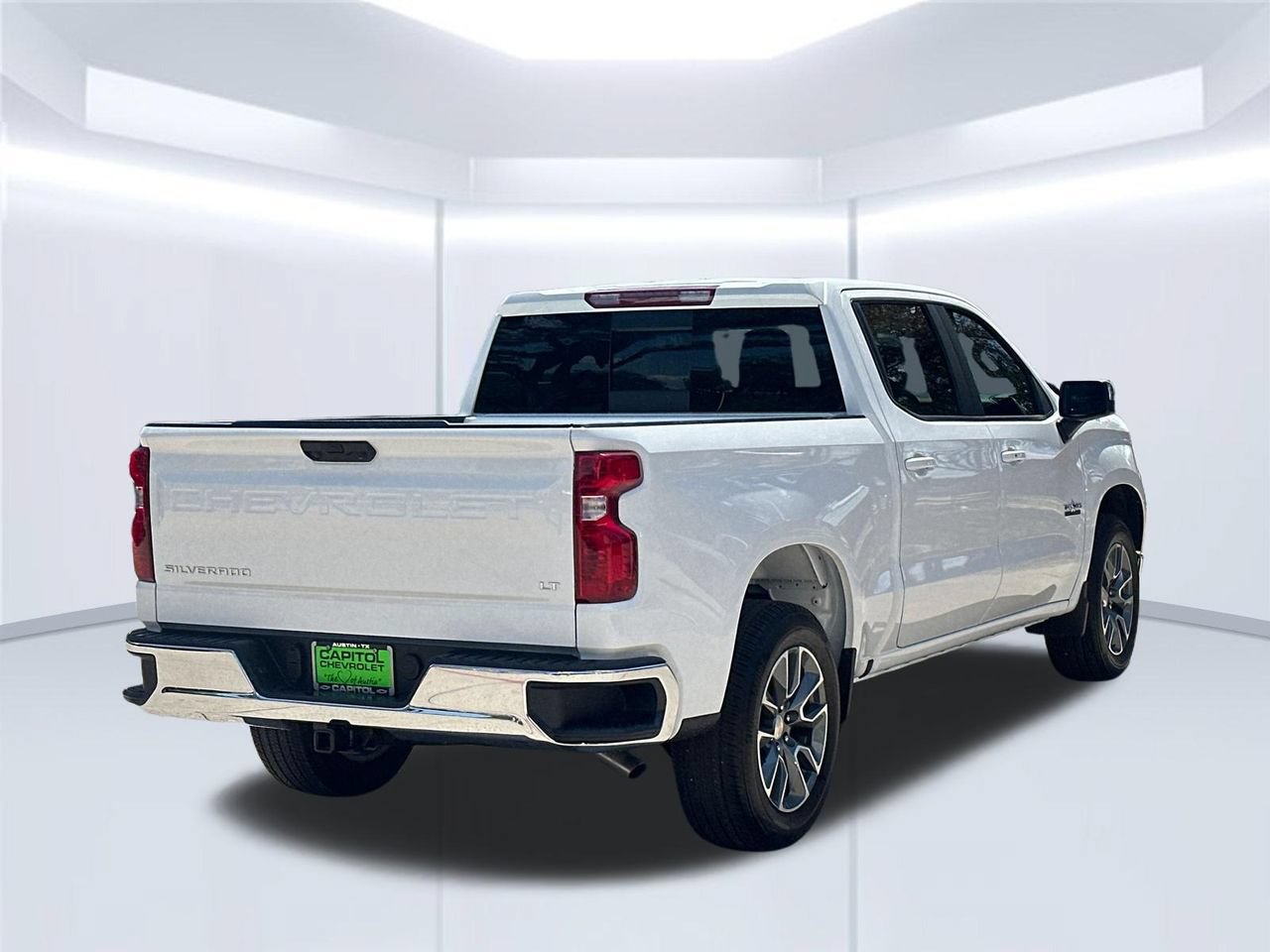 2026 Chevrolet Silverado 1500 LT Truck, photo 5