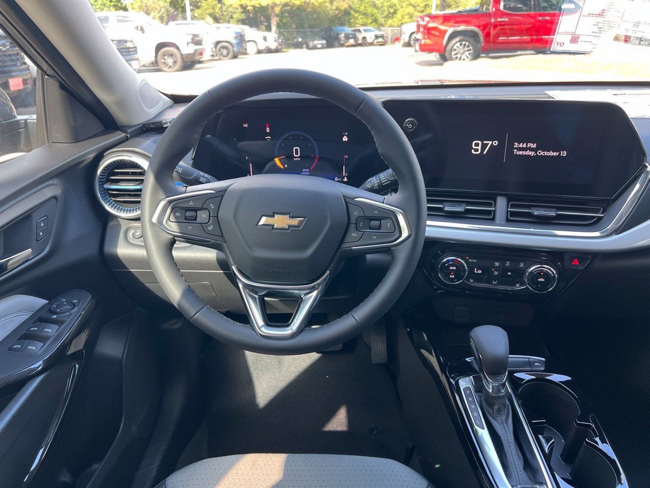 2026 Chevrolet Trax LT - Photo 29