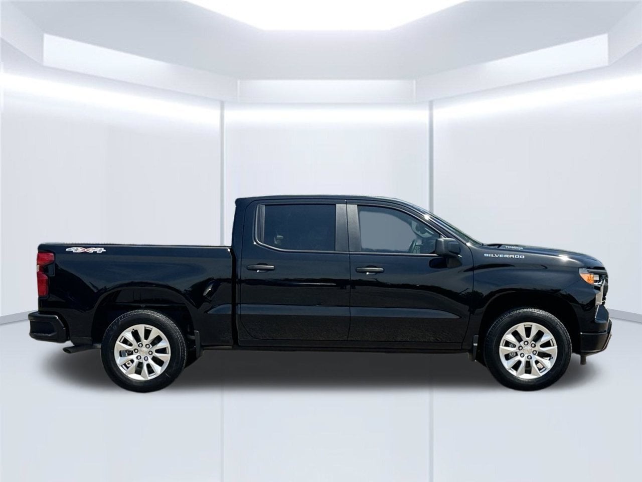 2026 Chevrolet Silverado 1500 Custom - Photo 9