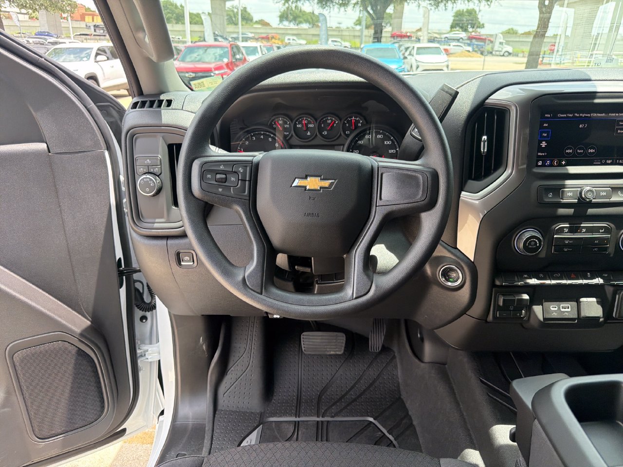 2026 Chevrolet Silverado 1500 Custom - Photo 14