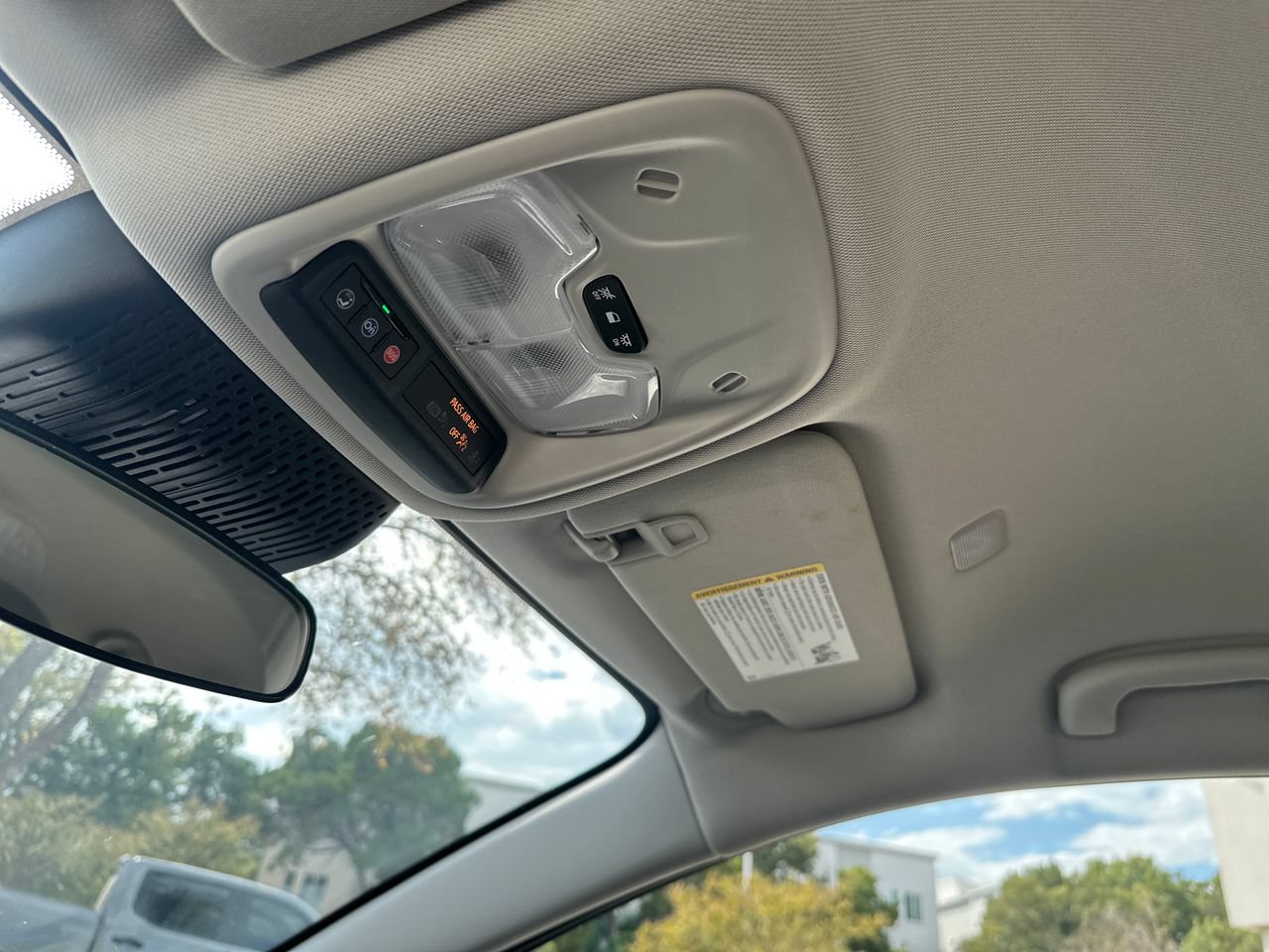 2027 Chevrolet Bolt LT - Photo 21