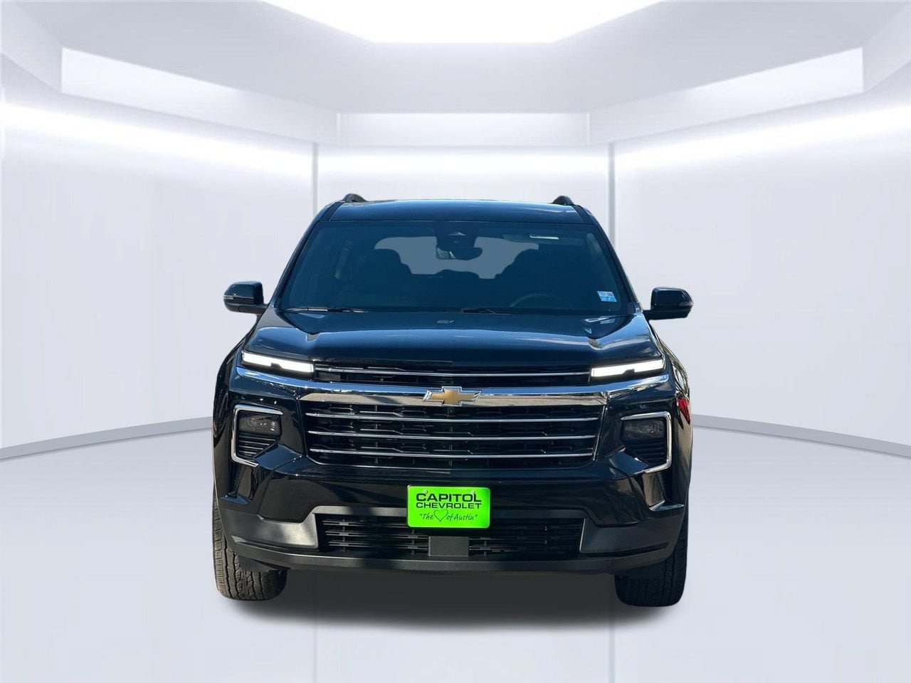 2027 Chevrolet Traverse LT, photo 8