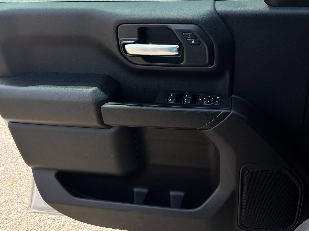 2026 Chevrolet Silverado 1500 Custom - Photo 24