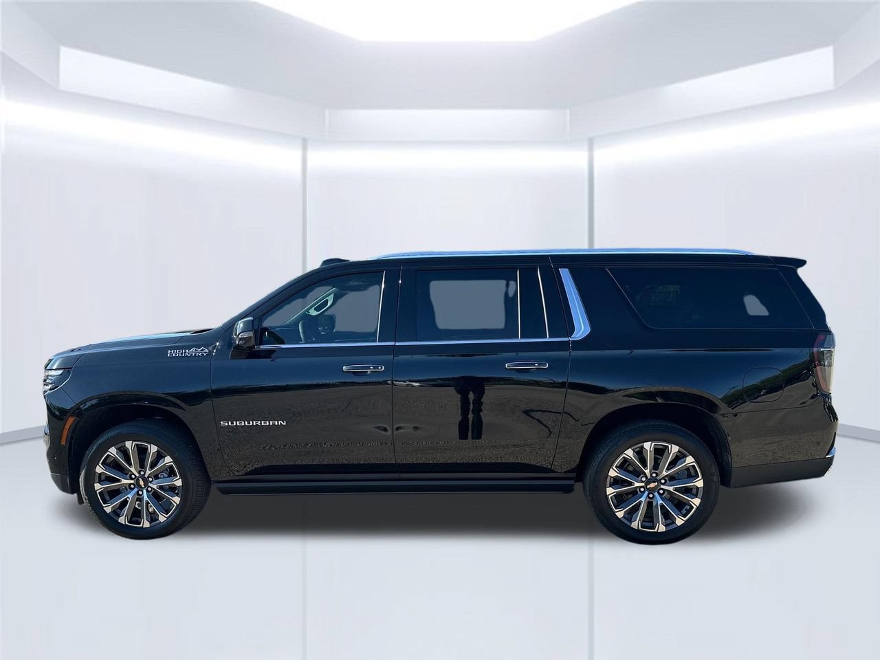 2026 Chevrolet Suburban High Country, photo 2