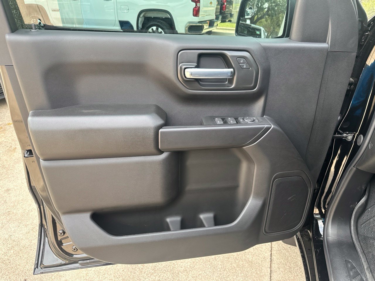 2026 Chevrolet Silverado 1500 Custom - Photo 11