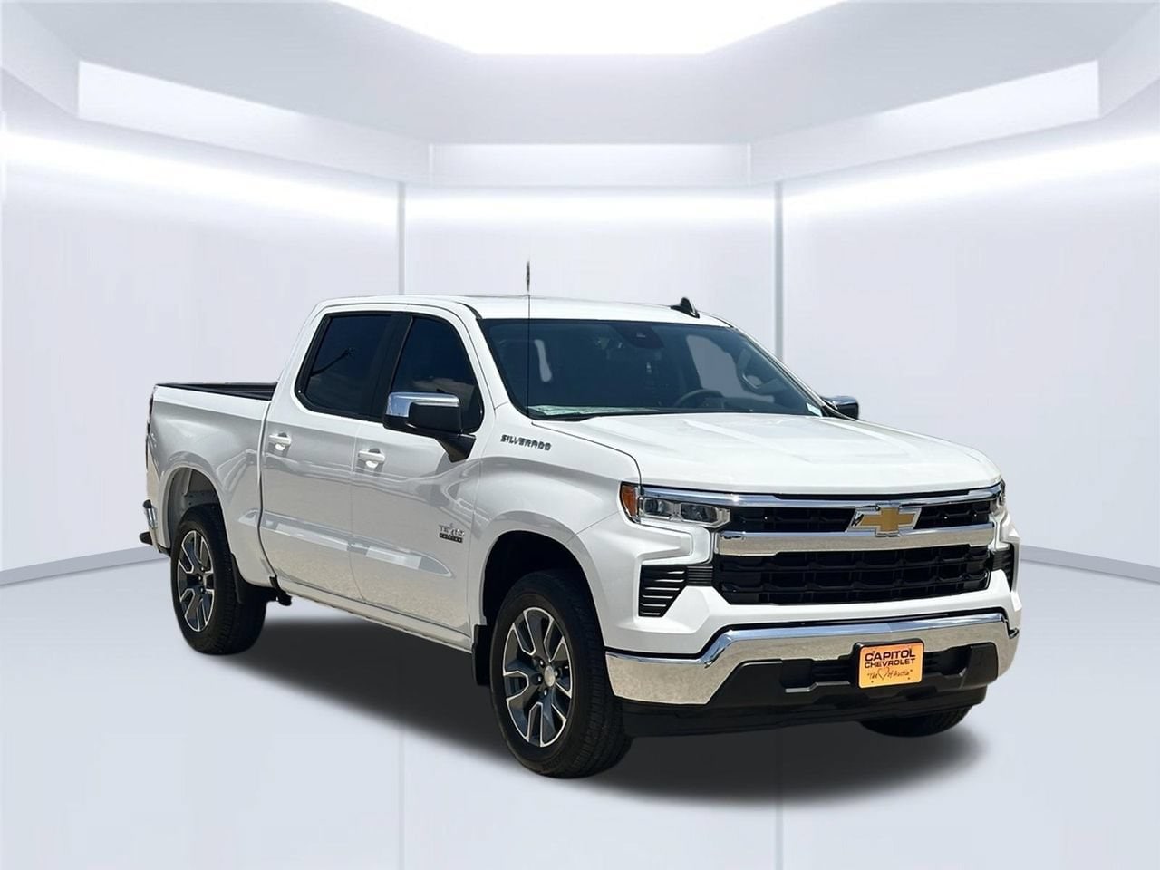 2026 Chevrolet Silverado 1500 LT Truck, photo 9