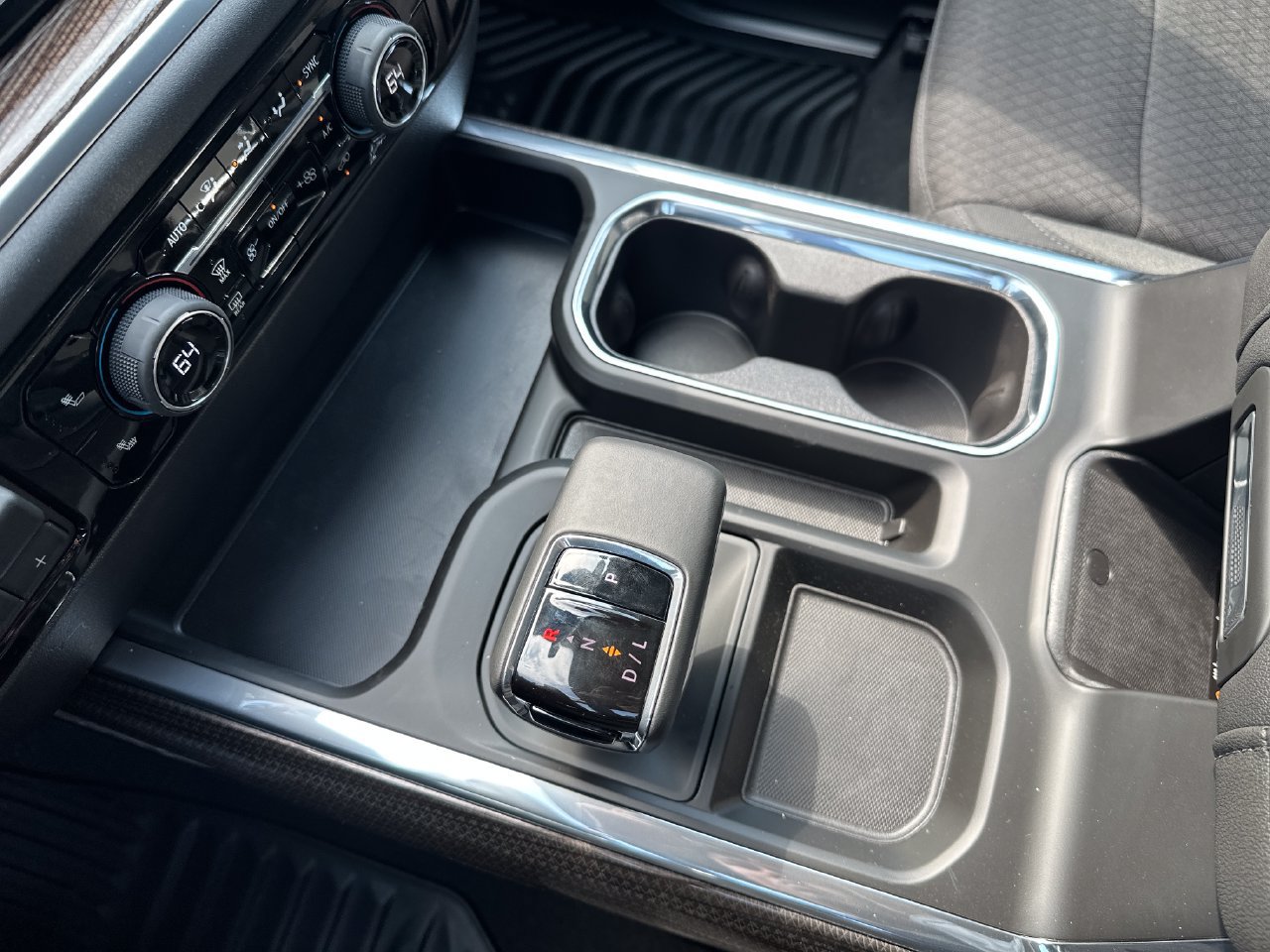 2026 Chevrolet Silverado 1500 LT - Photo 16