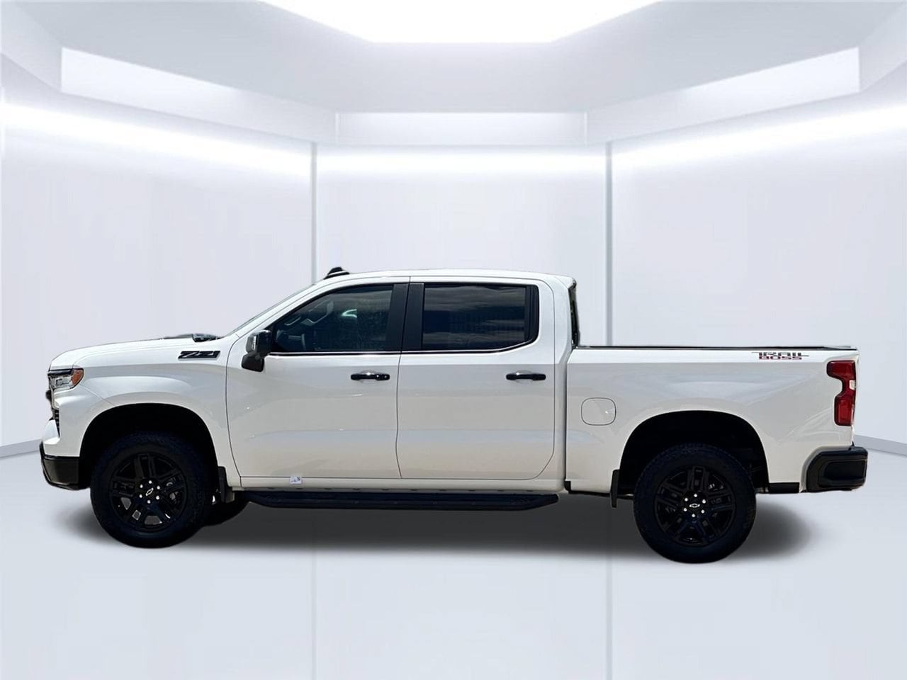 2026 Chevrolet Silverado 1500 LT Trail Boss Truck, photo 3