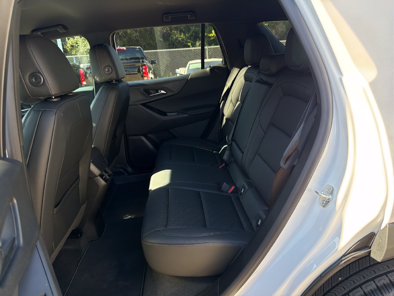 2027 Chevrolet Equinox LT - Photo 24