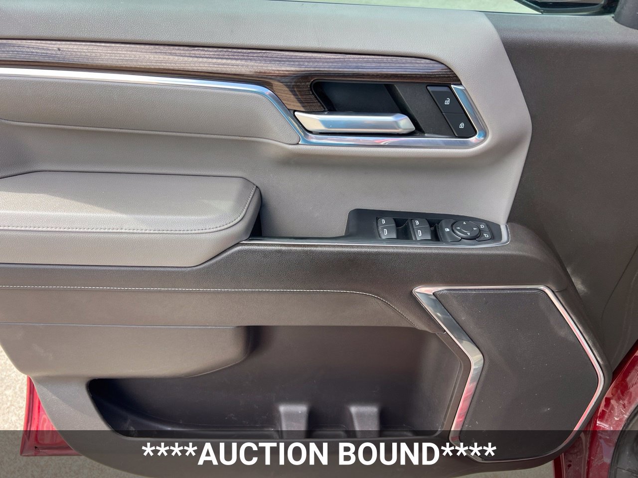 2023 Chevrolet Silverado 1500 LT Trail Boss - Photo 10
