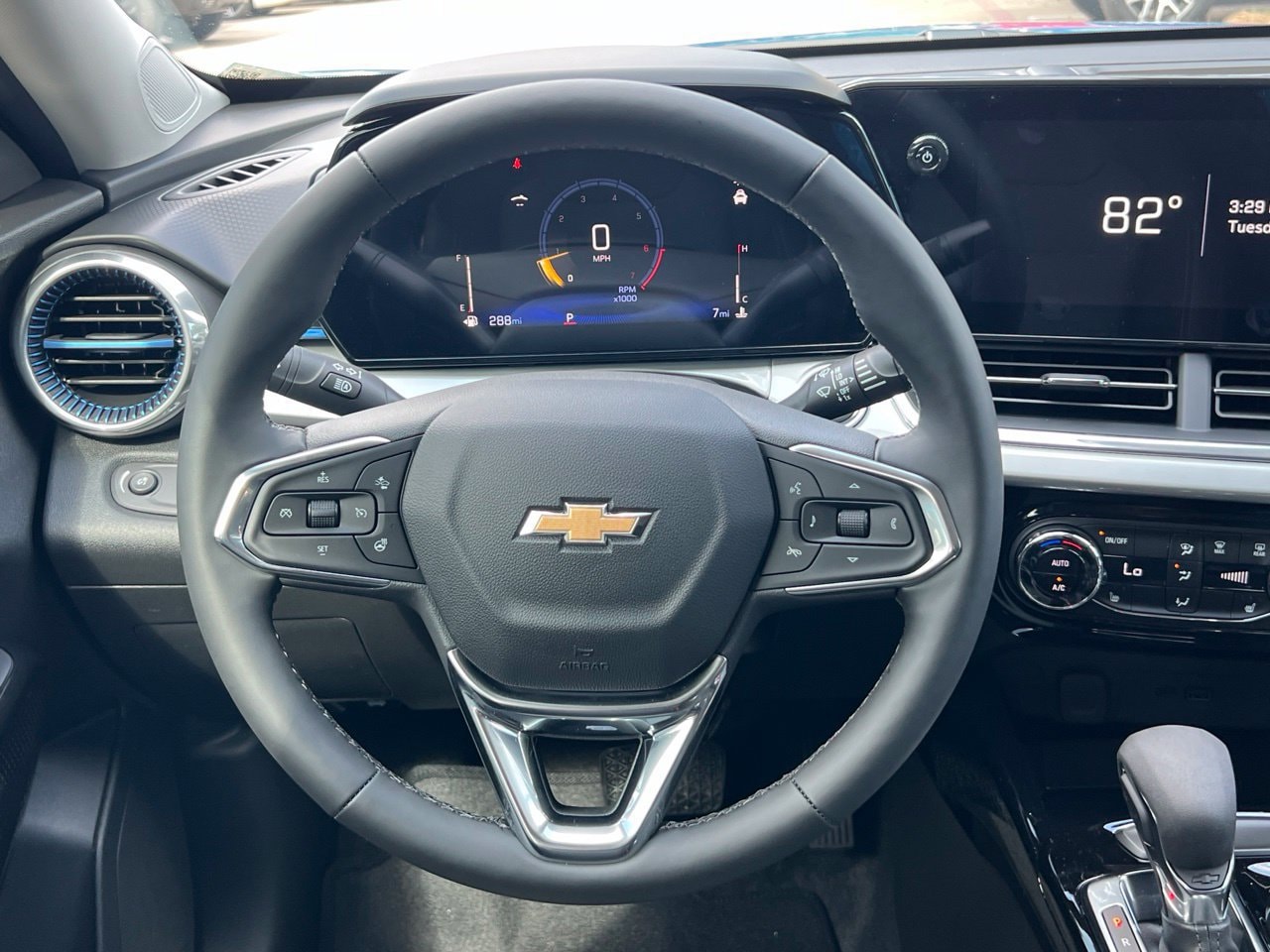 2026 Chevrolet Trax LT - Photo 15