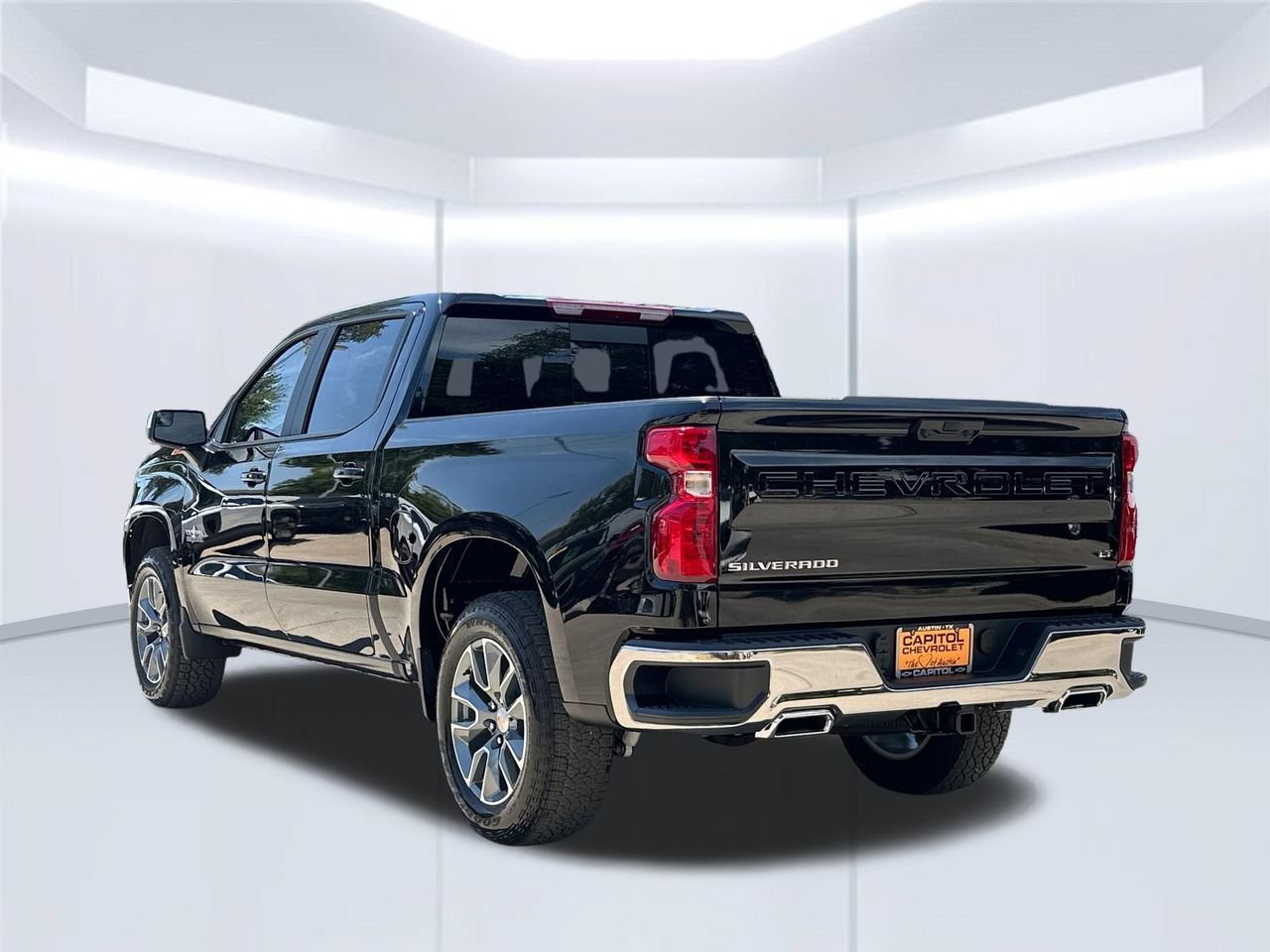 2026 Chevrolet Silverado 1500 LT, photo 3
