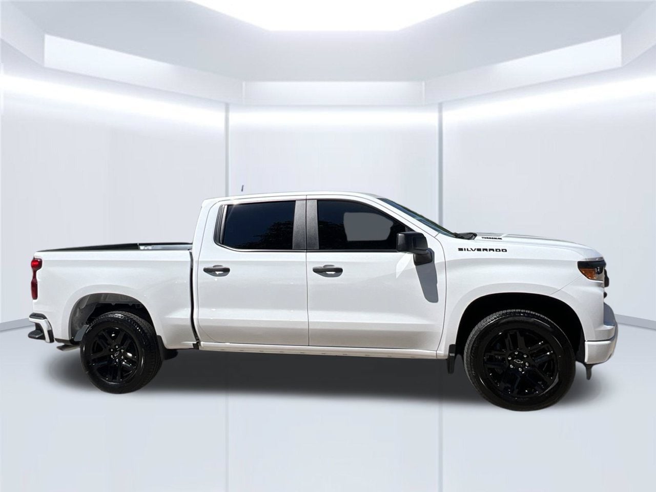 2026 Chevrolet Silverado 1500 Custom - Photo 6