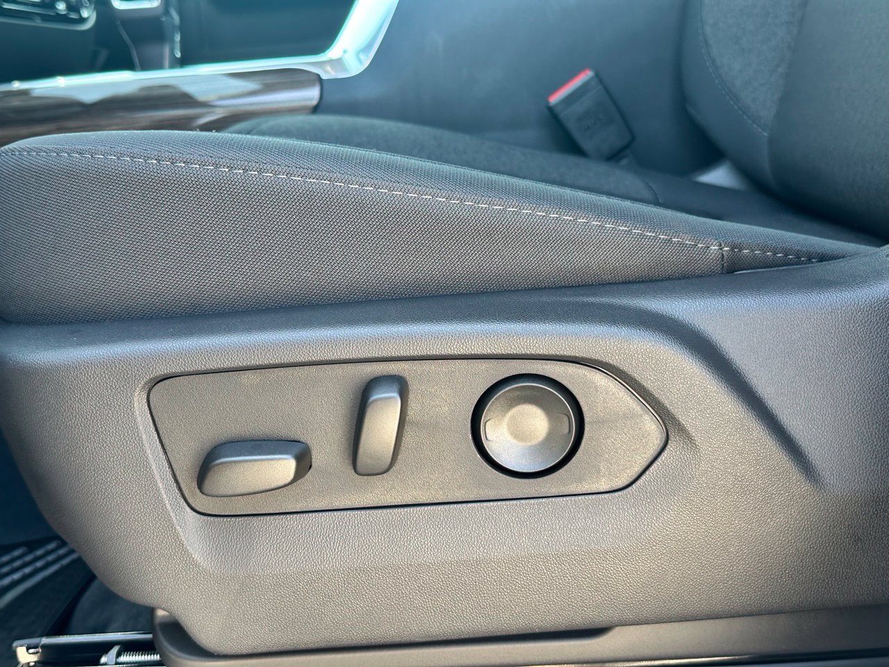 2026 Chevrolet Silverado 1500 LT - Photo 29