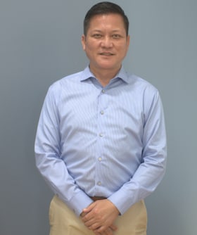 Staff member David Le from ID_5fe650d830b4