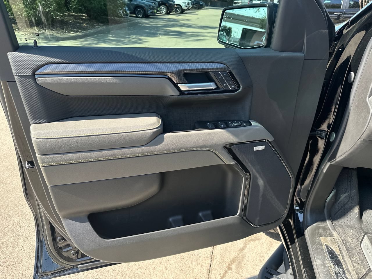 2026 Chevrolet Silverado 1500 ZR2 Truck, photo 11