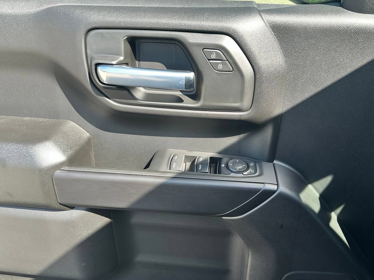 2026 Chevrolet Silverado 1500 Custom - Photo 27