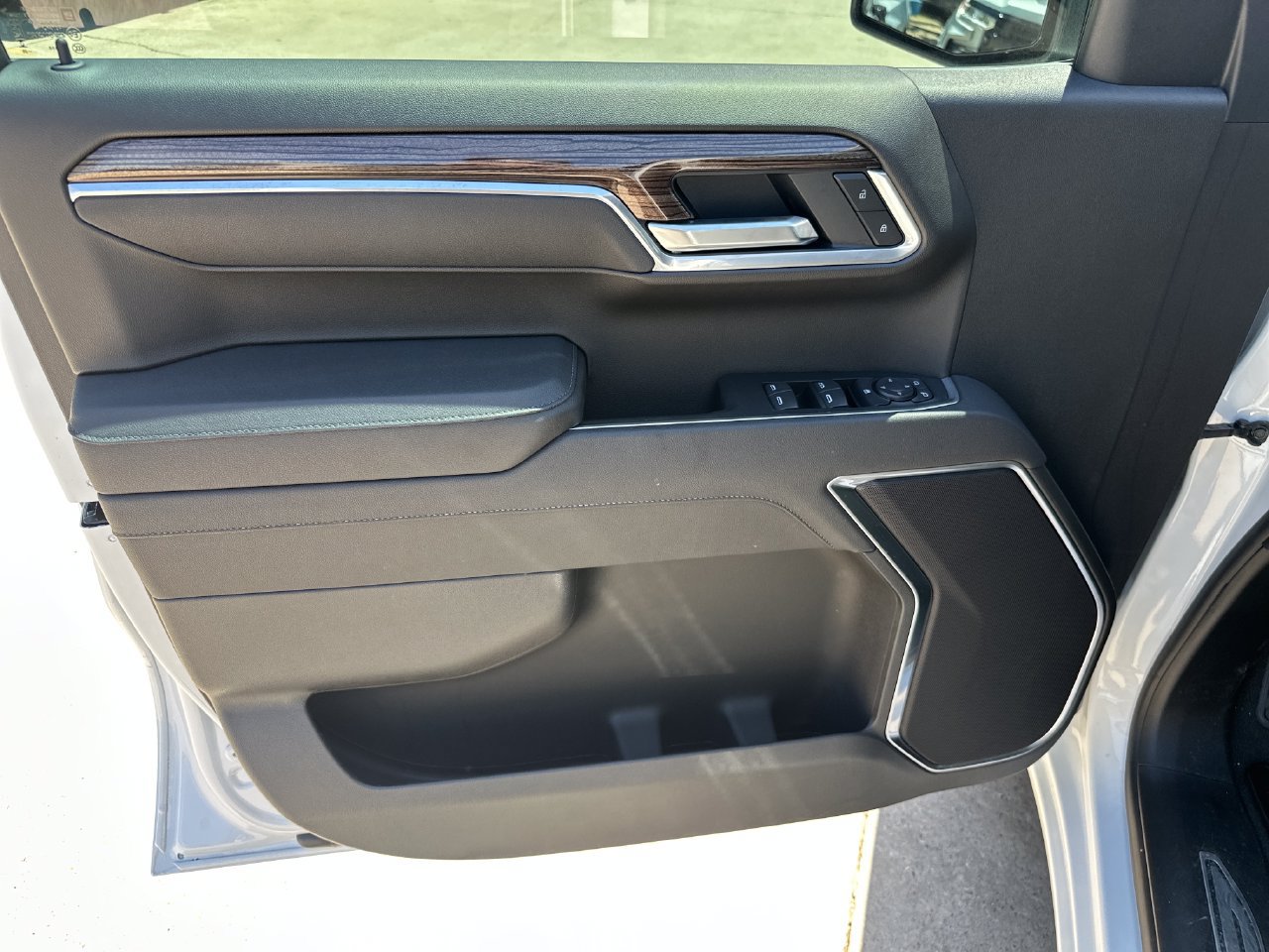 2026 Chevrolet Silverado 1500 LT - Photo 11