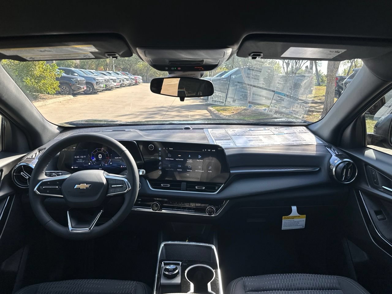 2027 Chevrolet Equinox LT - Photo 13