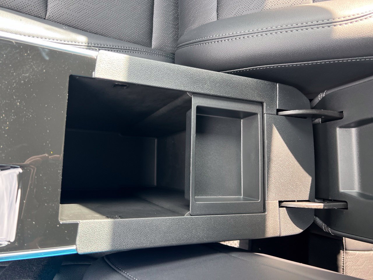 2027 Chevrolet Equinox LT - Photo 24