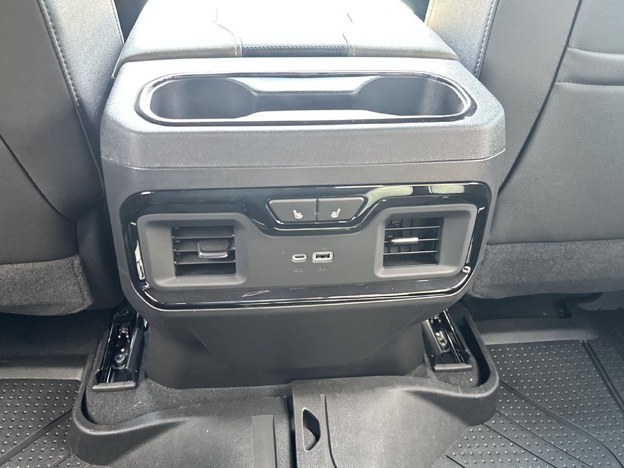 2026 Chevrolet Silverado 1500 ZR2 Truck, photo 28