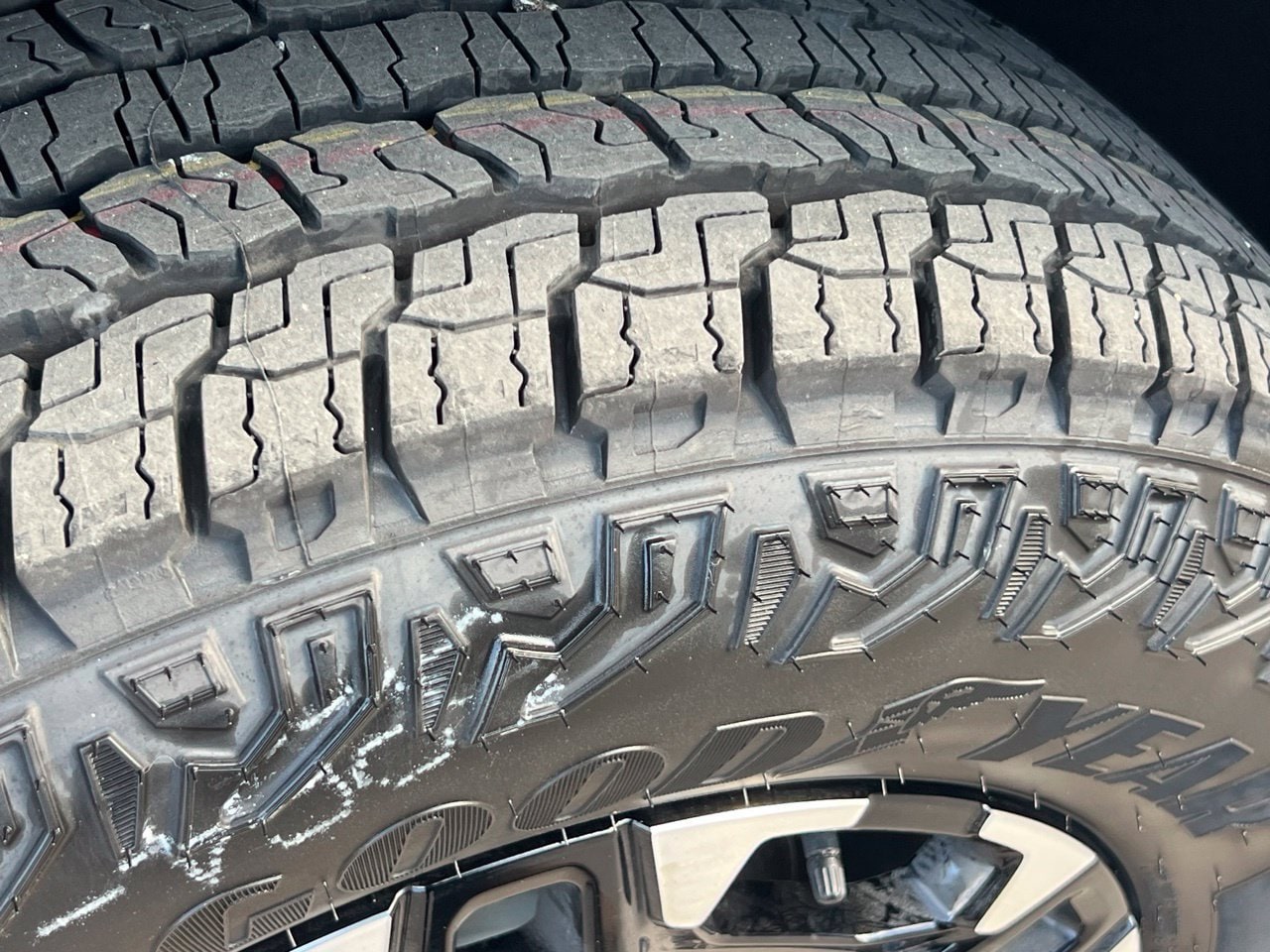 2027 Chevrolet Traverse Z71 SUV, photo 28