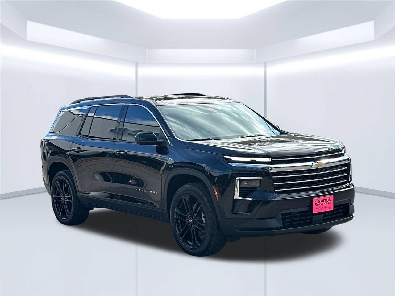 2027 Chevrolet Traverse LT SUV, photo 8