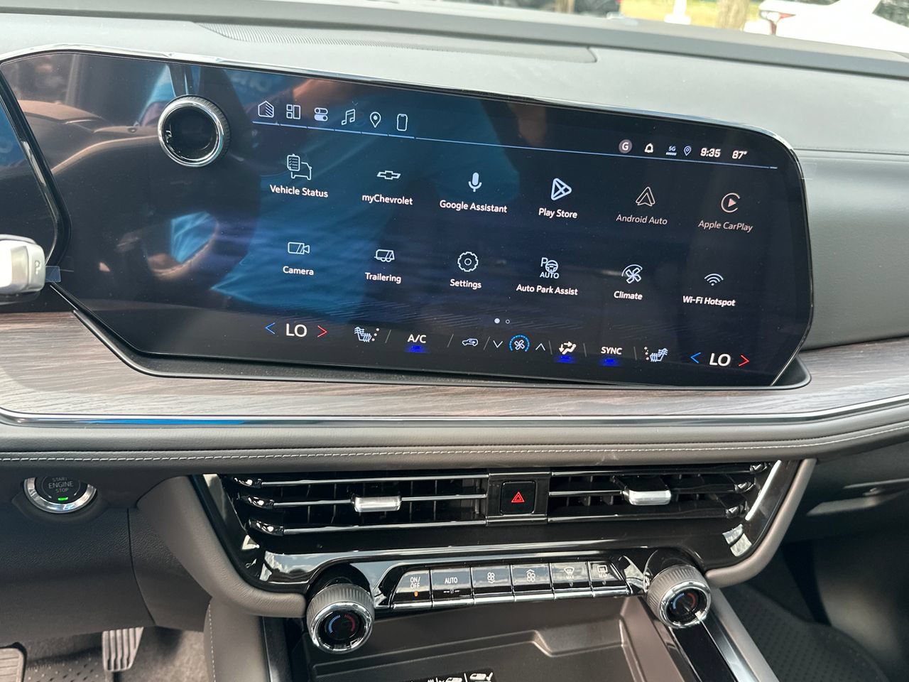 2026 Chevrolet Tahoe LT, photo 16